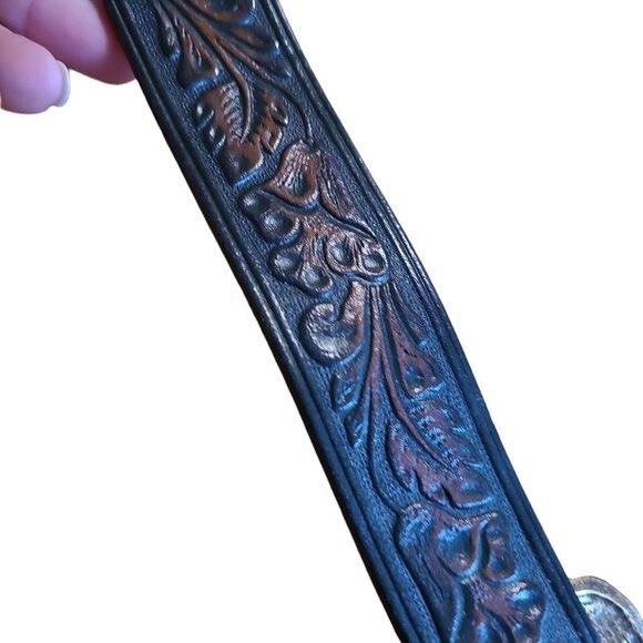 Belt Dark Brown Leather Belt with a large floral Bucklewestern embellished wrap - Picture 3 of 4
